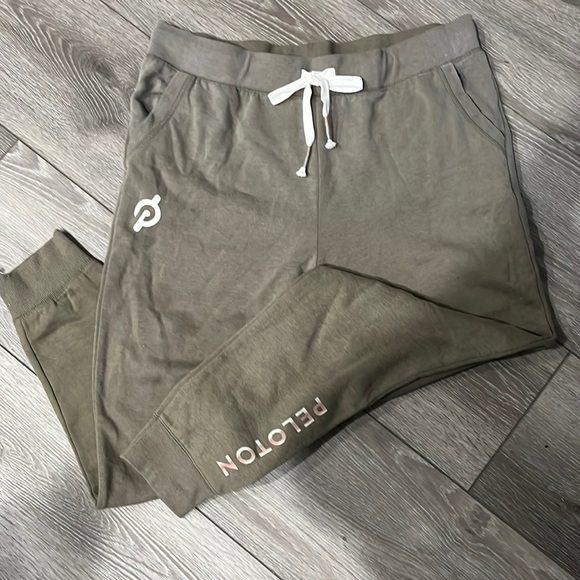 Peloton Pants - Peloton joggers